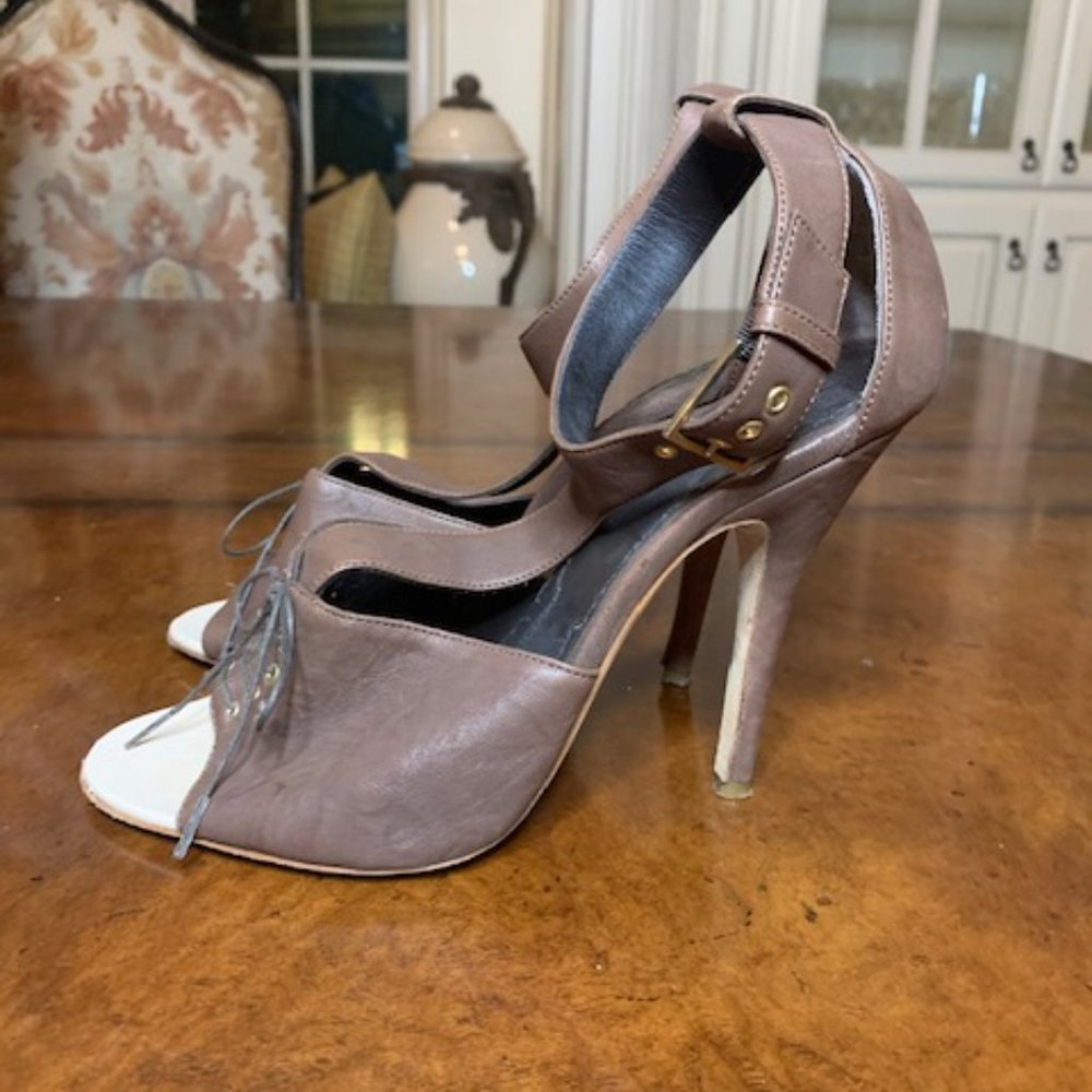 Givenchy Shoes - Picture 2 of 6